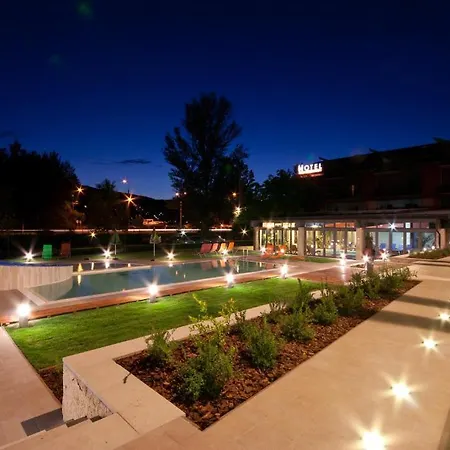 Hotel Visegrád Szálloda 4*