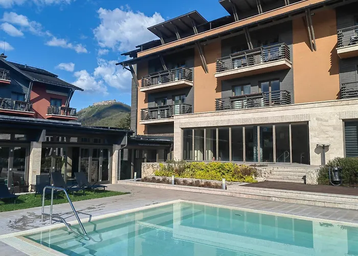 מלון Hotel Visegrad וישגרד